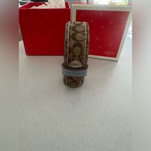 Coach signature logo snap bracelet